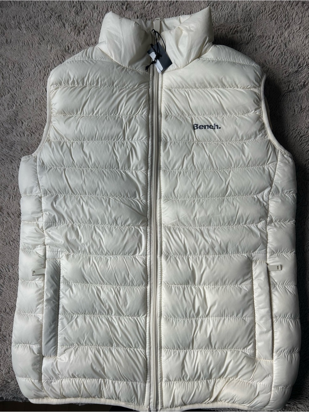 New Bench puffer Vest Women’s Medium